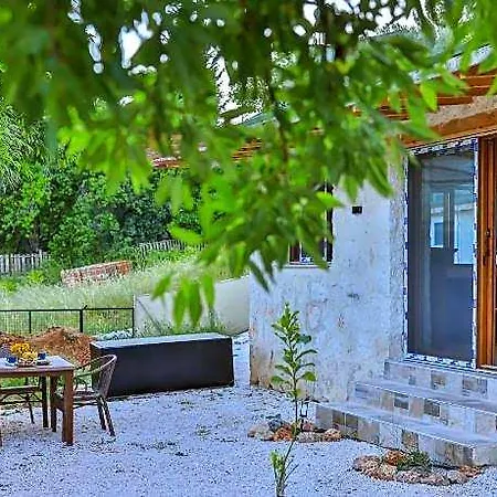 Bademlique Stone Hotel Kaş